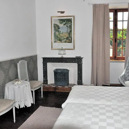 Couette-café La Maison Saint-martin 3*