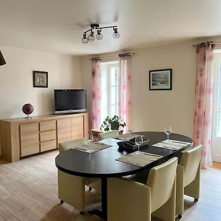 La Maison Saint-martin Couette-café 3*