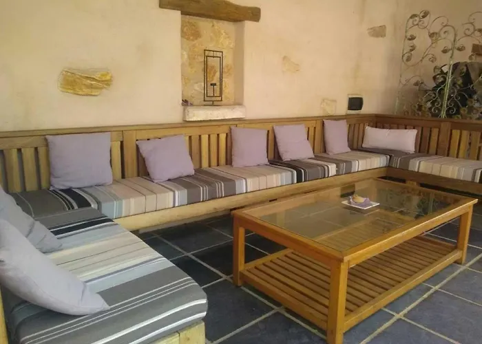 La Maison Saint-martin Bed & Breakfast 3*